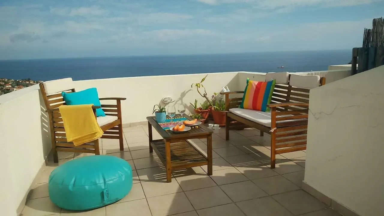 Chill Out Rooftop Funchal  0*, Funchal (Madeira)